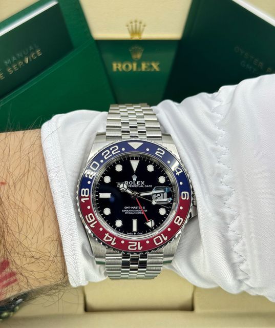 Rolex GMT Master II 126710 BLRO Image 5
